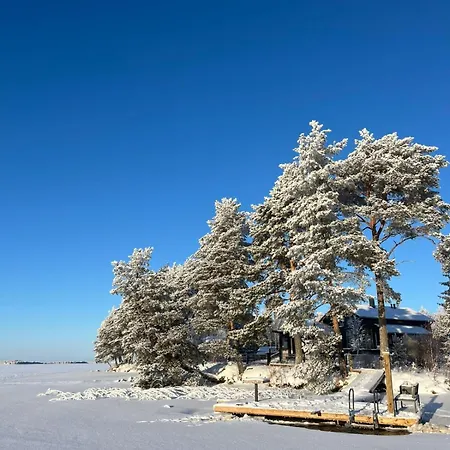Luxury Wilderness On Private Peninsula *