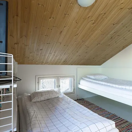 Luxury Wilderness On Private Peninsula Villa