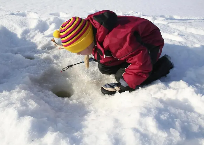 Luxury Wilderness On Private Peninsula *