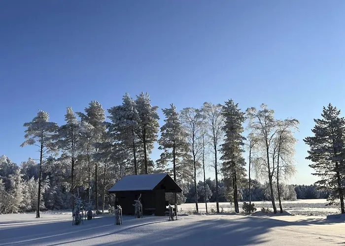 Luxury Wilderness On Private Peninsula Villa