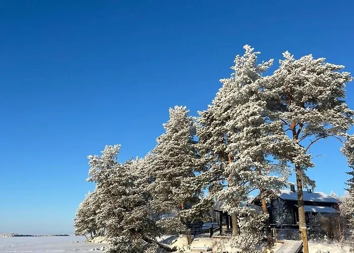 Luxury Wilderness On Private Peninsula *