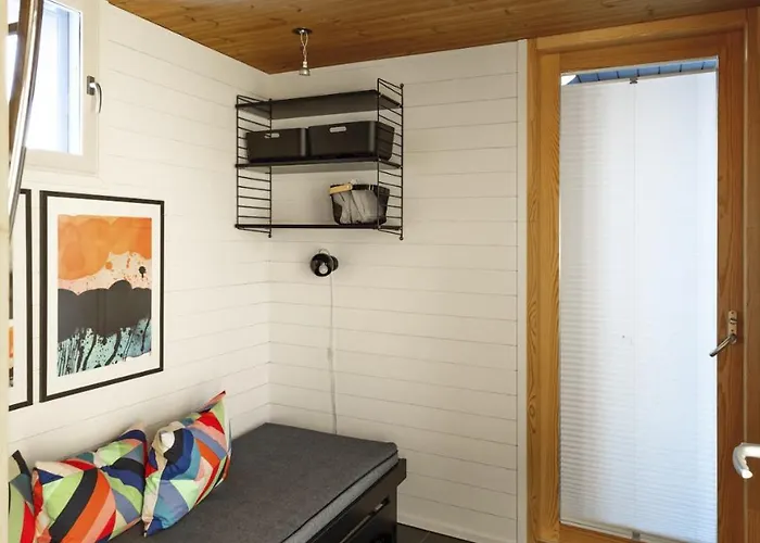 Luxury Wilderness On Private Peninsula Villa